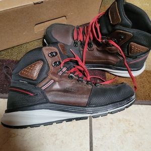Keen Men's Red Hook Mid Height Soft Toe Waterproof Warehouse Work Boots